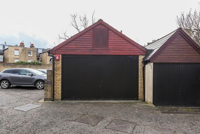 Garage / Parking To Rent In Fulham Road, London, SW6