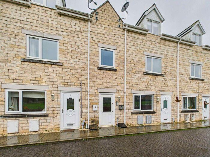 2 Bedroom Apartment To Rent In Field View, Micklefield, LS25