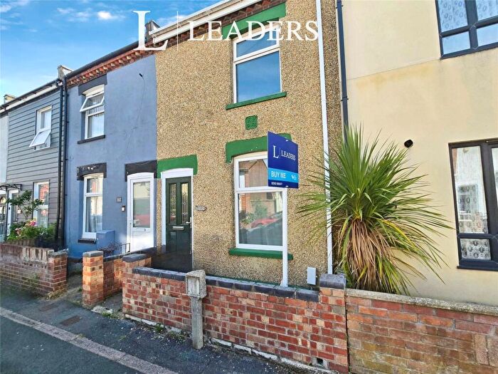 4 Bedroom Terraced House For Sale In Queens Road, Gosport, Hampshire, PO12