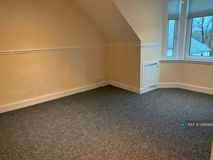 2 Bedroom Flat To Rent In Orchard Street, Galston, KA4