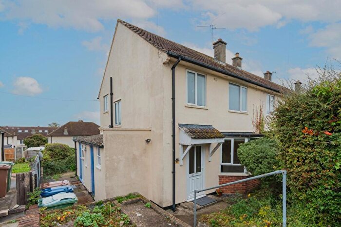 3 Bedroom Semi Detached House For Sale In Stainfield Road, Headington, OX3