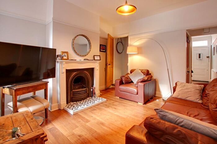 2 Bedroom Terraced House To Rent In Leopold Road, Leicester, LE2