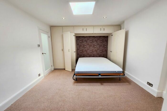 Studio To Rent In Gloucester Place, Marylebone, London, NW1