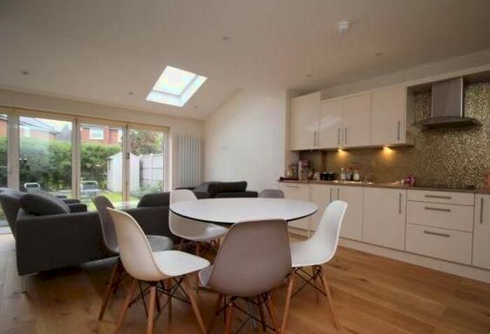 5 Bedroom Terraced House To Rent In The Crescent, Egham, TW20