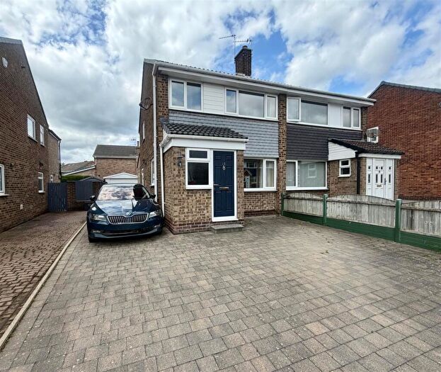 3 Bedroom Semi Detached House For Sale In Firtree Avenue, Garforth, Leeds, LS25