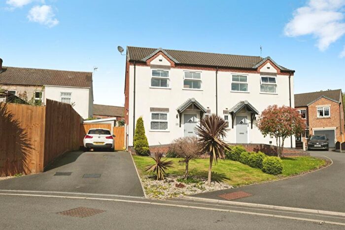 3 Bedroom Semi Detached House For Sale In Newlands Park, Riddings, Alfreton, DE55