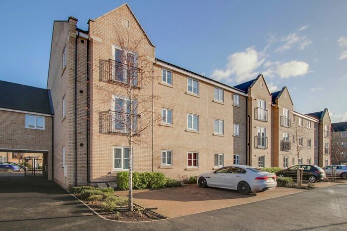 2 Bedroom Flat To Rent In Buttercup Avenue, Eynesbury, St. Neots PE19
