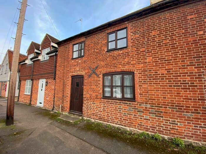 2 Bedroom Terraced House To Rent In High Street, Milton, Abingdon, Oxfordshire, OX14