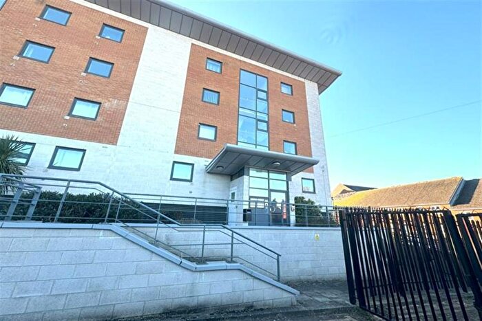 1 Bedroom Apartment To Rent In Fishguard Way, E16