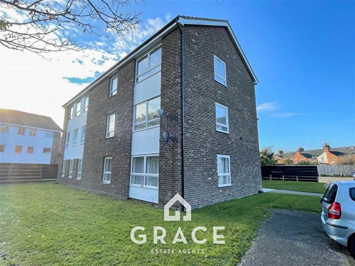 2 Bedroom Flat To Rent In Postmill Close, Ipswich, IP4