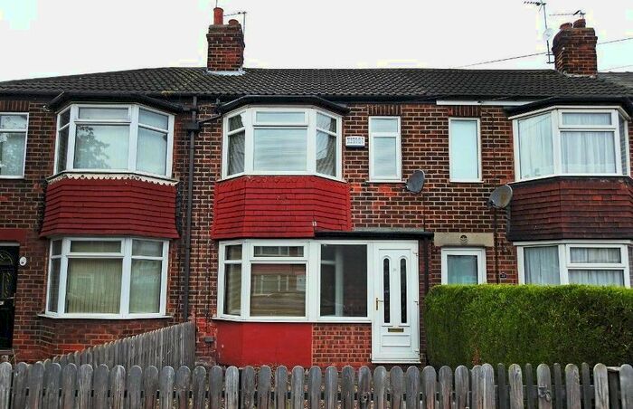 2 Bedroom Terraced House To Rent In Foredyke Avenue, Hull HU7