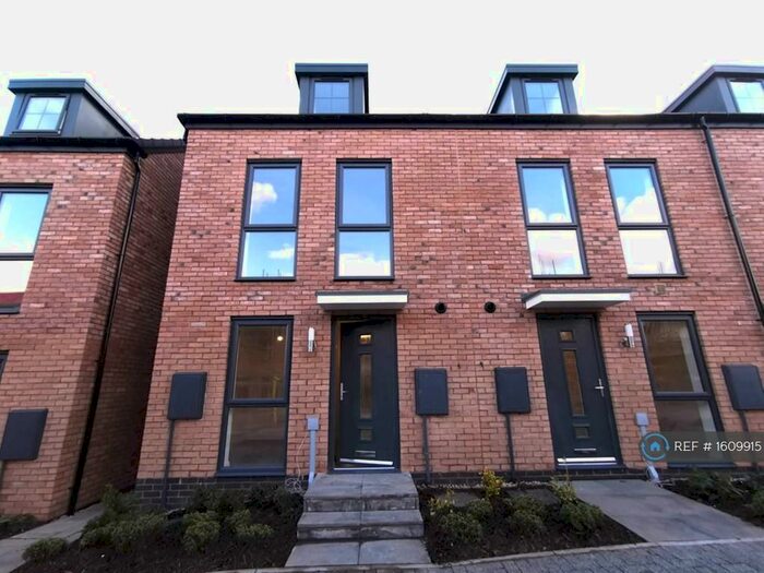 4 Bedroom Terraced House To Rent In Stratford House Rd, Birmingham, B5