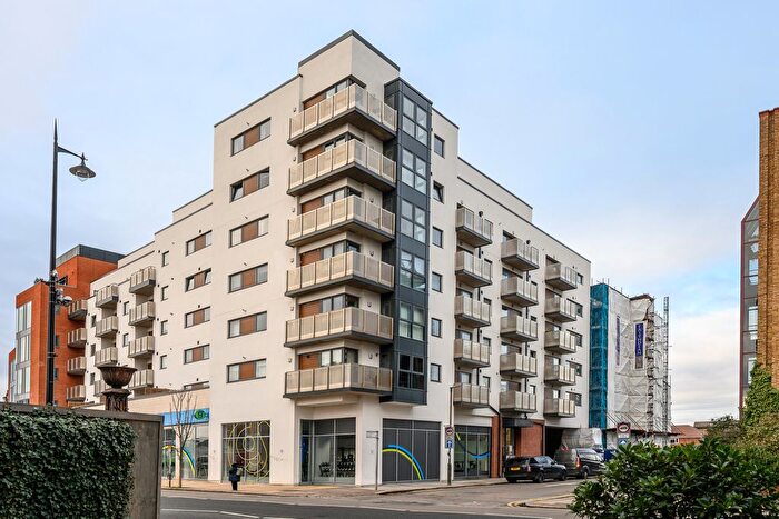 1 Bedroom Flat For Sale In Stanley Road, Wimbledon, London, SW19