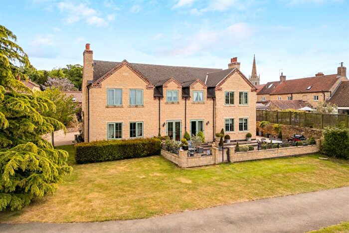 6 Bedroom Detached House For Sale In Far Lane, Coleby, LN5