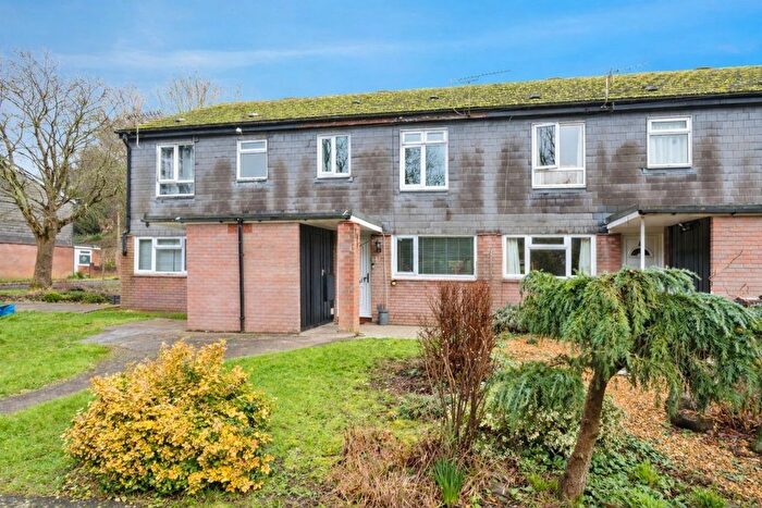 3 Bedroom Terraced House For Sale In Selsdon Avenue, Romsey, SO51