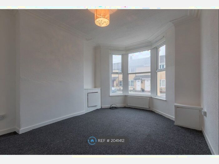 1 Bedroom Flat To Rent In Westminster Road, Morecambe, LA3