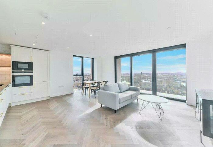 2 Bedroom Apartment To Rent In Cashmere Wharf, London Dock, Wapping, E1W