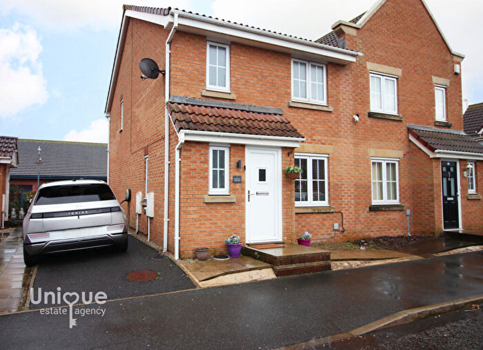 4 Bedroom Semi Detached House For Sale In Fishermans Way, Fleetwood, FY7