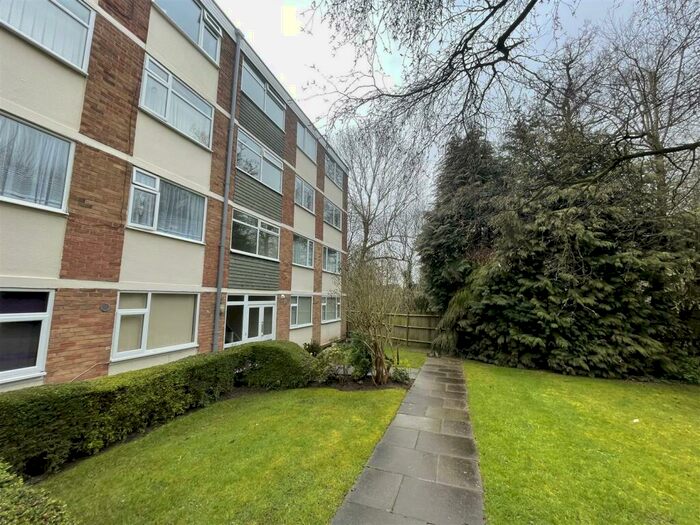 2 Bedroom Ground Flat To Rent In Forest Court, Unicorn Lane, Eastern Green, Coventry, CV5