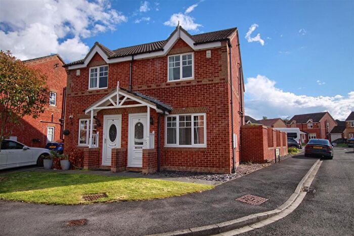 2 Bedroom Semi-Detached House For Sale In Penderyn Crescent, Ingleby Barwick, TS17