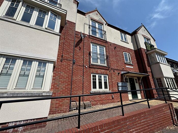 2 Bedroom Apartment To Rent In Hillmorton Road, Rugby, CV22