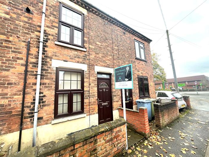 2 Bedroom Terraced House To Rent In West Street, Retford, DN22