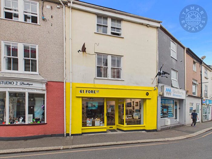 2 Bedroom Apartment For Sale In Fore Street, Torpoint, Cornwall, PL11