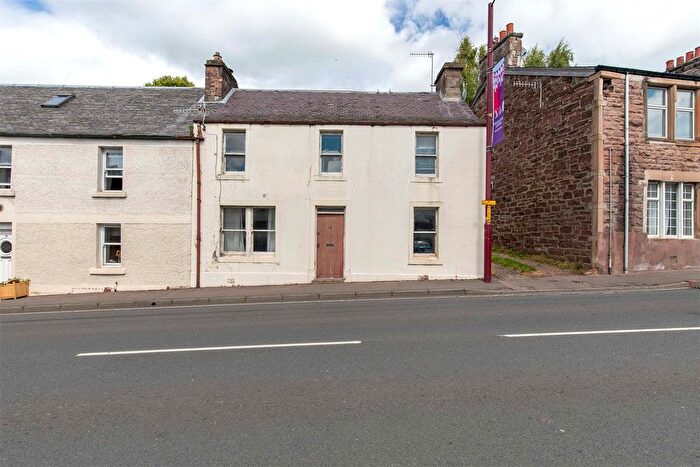 2 Bedroom End Of Terrace House For Sale In East High Street, Crieff, Perth And Kinross, PH7