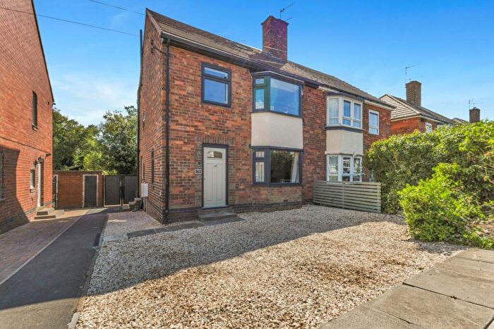 4 Bedroom Semi Detached House For Sale In Bowman Drive, Charnock, S12