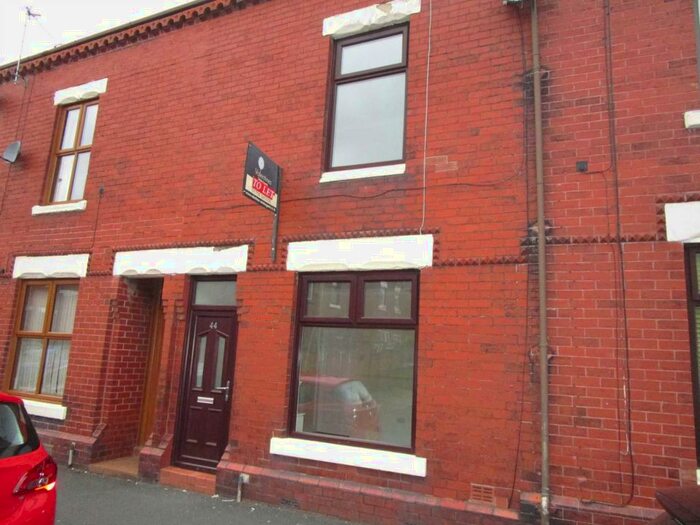 3 Bedroom Terraced House To Rent In Hesketh Avenue, Shaw, OL2