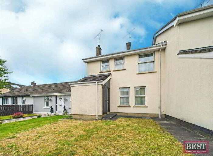 4 Bedroom Terrace House For Sale In Lisbane Park, Newry, BT34