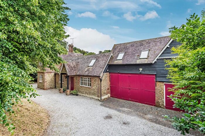 4 Bedroom Detached House For Sale In Priorswood, Compton, Guildford, Surrey, GU3
