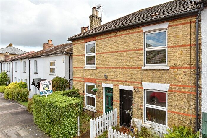 2 Bedroom End Terrace House For Sale In Godstone Road, Caterham, Surrey, CR3