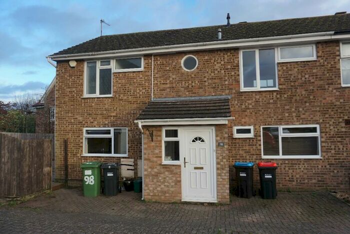 4 Bedroom Terraced House To Rent In Dinglederry, Olney, MK46