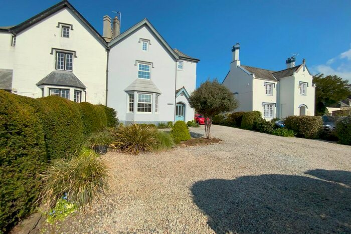 3 Bedroom Town House To Rent In Plymouth Road, Tavistock, Devon, PL19