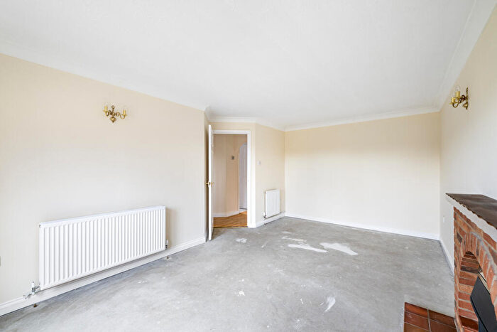 2 Bedroom Detached Bungalow For Sale In Boundary Paddock, Navenby, Lincoln, Lincolnshire, LN5