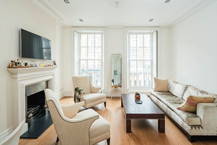 2 Bedroom Flat To Rent In Beauchamp Place, London, SW3