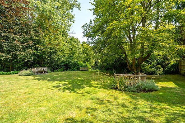 2 Bedroom Apartment To Rent In Yarnells Hill, Oxfordshire, OX2