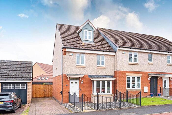 3 Bedroom End Of Terrace House For Sale In , Hoy Gardens, Ravenscraig, Motherwell, North Lan, ML1