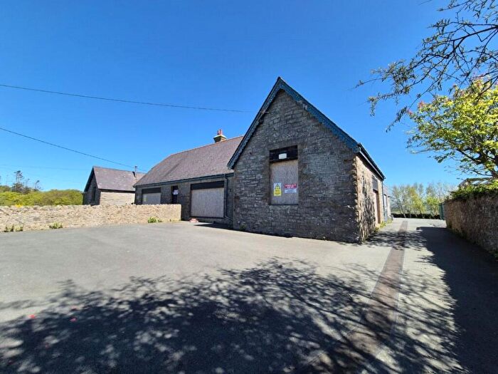 Detached House For Sale In Ysgol Gynradd, Talwrn, Anglesey, LL77