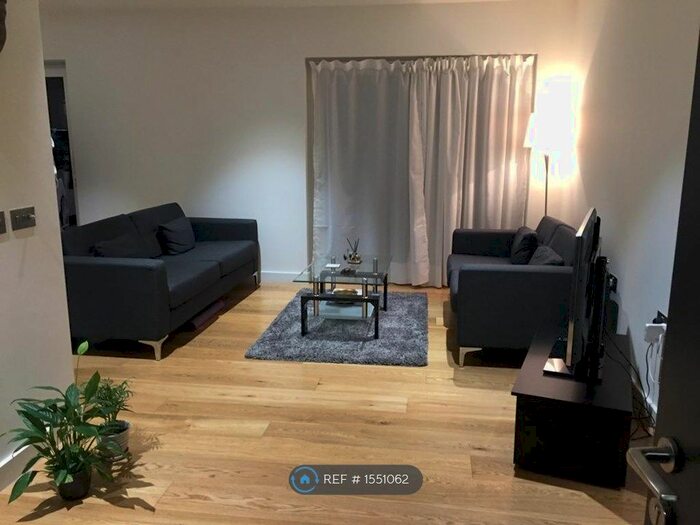 2 Bedroom Flat To Rent In John Harrison Way, London, SE10