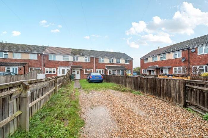 3 Bedroom Terraced House For Sale In Wise Avenue, Kidlington, OX5