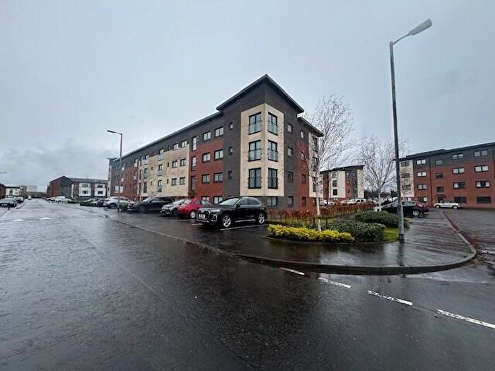 2 Bedroom Flat To Rent In Fingal Road, Renfrew, PA4