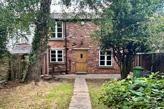 1 Bedroom Cottage To Rent In Rose Cottages, Manchester, M14