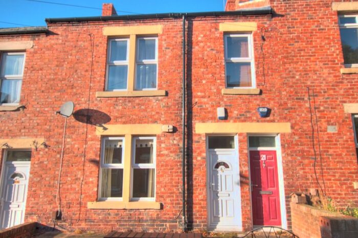 2 Bedroom Flat To Rent In Denwick Avenue, Lemington, Newcastle Upon Tyne, NE15