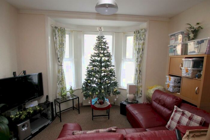 1 Bedroom Apartment To Rent In Atherley Road, Shanklin, PO37