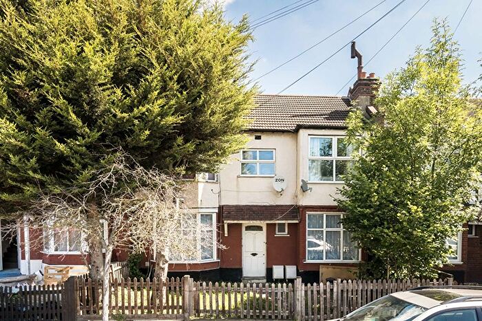 2 Bedroom Flat For Sale In Ellison Road, Streatham, SW16