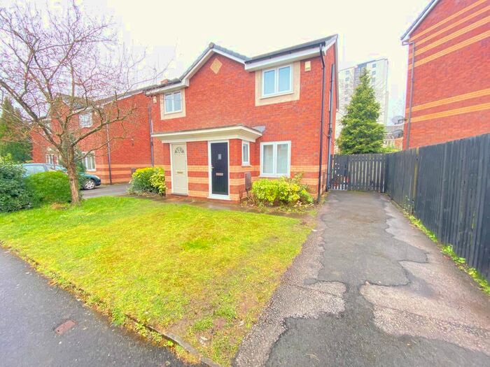 2 Bedroom Semi-Detached House To Rent In Angora Drive, Salford, M3