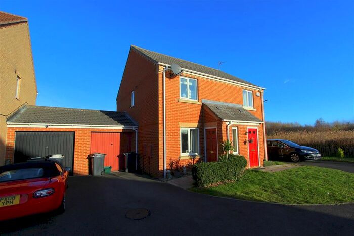 2 Bedroom Semi-Detached House To Rent In Redwood Close, Darlington DL1