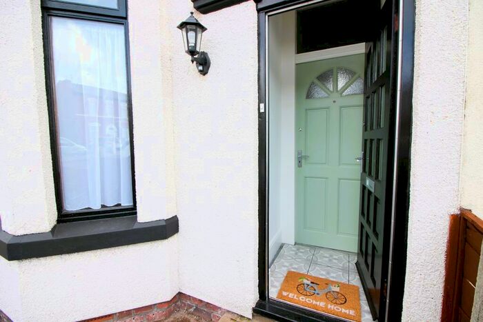 2 Bedroom Semi-Detached House To Rent In Zetland Street, Southport, Southport, PR9